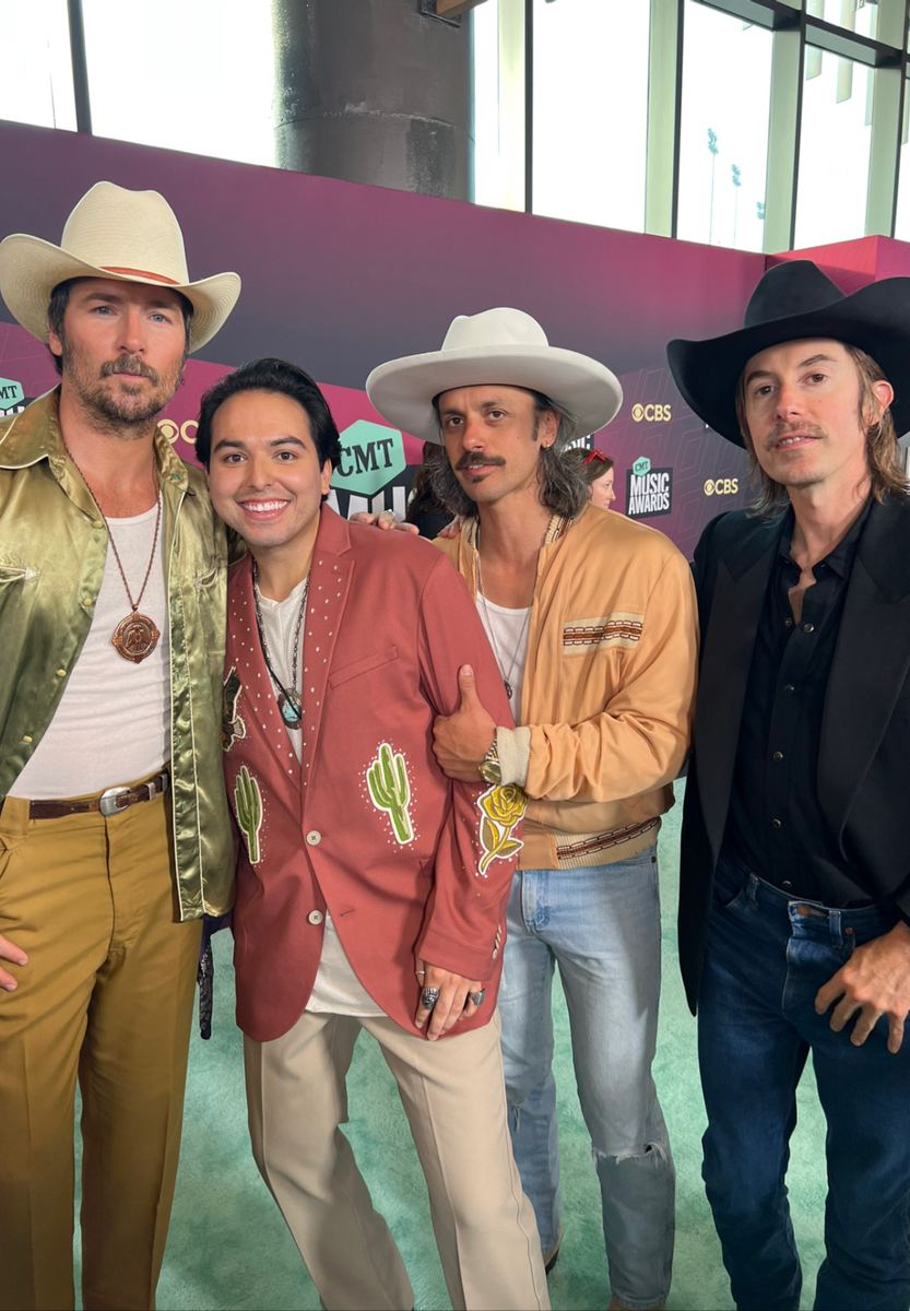 Ricky with the four members of Midland on the CMT Music Awards carpet.
